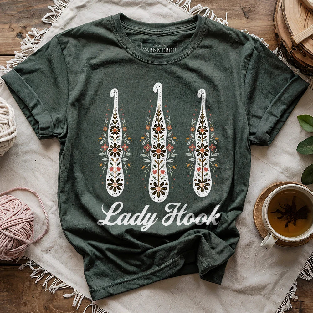 Lady Hook T-shirt