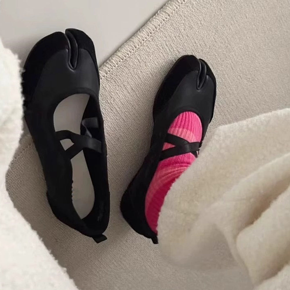 Blokette Cross Strap Ballet Flats